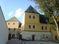 Velká Bystřice-zámek-věž s bránou-Foto:Ulrych Mir.