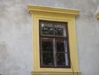 Nemile-zámek-rekonstruované ostění okna-Foto:Ulrych Mir.
