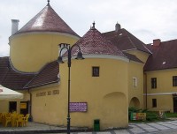 Krnov-zámek-severní křídlo s malou baštou-Foto:Ulrych Mir.