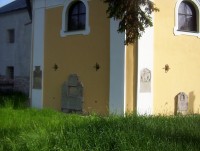 Velké Losiny-kaple s hrobkou pánů ze Žerotína s náhrobními deskami-Foto:Ulrych Mir.