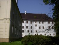 Velké Losiny-zámek-nejstarší část bývalé tvrze se zachovalým gotickým portálem-Foto:Ulrych Mir.