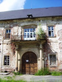 Loučná nad Desnou-zámek-renesanční portál na hlavním, jižním průčelí-Foto:Ulrych Mir.