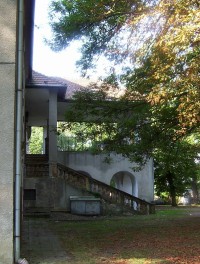 Hrubčice-zámek-schodiště k hlavnímu vchodu-Foto:Ulrych Mir.