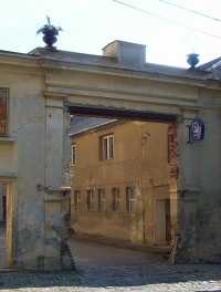 Výšovice-zámek-brána do nádvoří-Foto:Ulrych Mir.