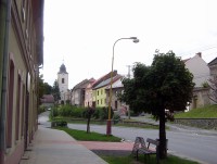 Velká Bystřice-farní kostel Stětí Jana Křtitele a ulice 8.května-Foto:Ulrych Mir.
