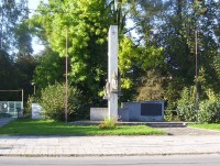 Velká Bystřice-pomník padlým na ulici 8.května-Foto:Ulrych Mir.