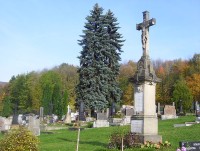 Hlubočky-hřbitov-centrální kříž z r.1908-Foto:Ulrych Mir.