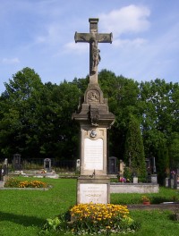 Hlubočky-hřbitov-centrální kříž z r.1908-Foto:Ulrych Mir.