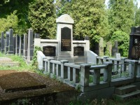 Neředín-Ústřední hřbitov-náhrobky na židovském hřbitově-Foto:Ulrych Mir.
