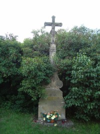 Slavonín-nový hřbitov s křížem z r.1771-Foto:Ulrych Mir.
