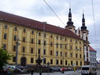 Olomouc-náměstí Republiky-Vojenský správní archiv, bývalá jezuitská kolej a kasárna-Foto:Ulrych Mir.