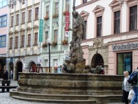Olomouc-ulice 28.října a Merkurova kašna z r. 1727-Foto:Ulrych Mir.