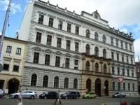Olomouc-ulice 8.května-ZŠ-Komenium,bývalá německá reálka a Průmyslové muzeum-Foto:Ulrych Mir.