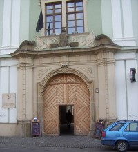 Olomouc-Biskupské náměstí-Treziánská zbrojnice-vstupní portál-Foto:Ulrych Mir.