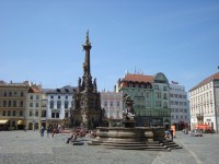 Olomouc-Horní náměstí-Herkulova kašna a sloup Nejsvětější Trojice-Foto:Ulrych Mir.