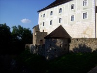 Nové Hrady-hrad-západní průčelí s baštou-Foto:Ulrych Mir.