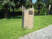 Vítkov-kámen s pamětní deskou-Foto:Ulrych Mir.