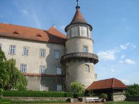 Nové Město nad Metují-zámek-nárožní válcová věž-Foto:Ulrych Mir.