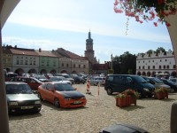 Nové Město nad Metují-Husovo náměstí se zámkem-Foto:Ulrych Mir.