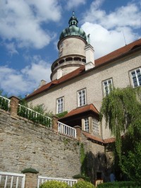 Nové Město nad Metují-zámek-věž Máselnice ze zahradní  terasy-Foto:Ulrych Mir.