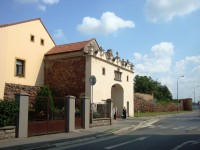 Český Brod-opevnění a předbraní Kouřímské brány