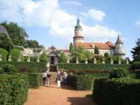 Nové Město nad Metují-zámek s Braunovými trpaslíky ze zahrady-Foto:Ulrych Mir.