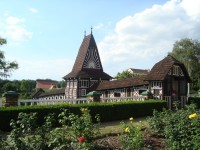 Nové Město nad Metují-zámek-Jurkovičův dřevěný most v zámecké zahradě-Foto:Ulrych Mir.