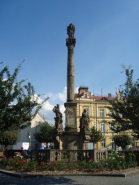 Opočno-Kupkovo náměstí s mariánským sloupem z r. 1718-Foto:Ulrych Mir.