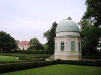 Holešov-hvězdárna v zámeckém parku-Foto:Ulrych Mir.