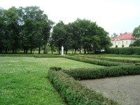 Holešov-zámecký park s pomníkem hudebního skladatele F.X.Richtera-Foto:Ulrych Mir. 