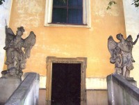 Kralice na Hané-barokní sochy archandělů