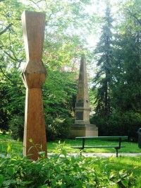 Prostějov-Smetanovy sady-obelisk Jana Spanie-Foto:Ulrych Mir.