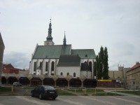 Prostějov-farní kostel Povýšení sv. Kříže a bývalý klášter augustiniánských kanovníků