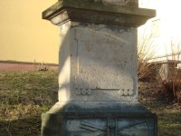 Loštice-empírový náhrobek Rosalie Dworzakové z r. 1829-Foto:Ulrych Mir.