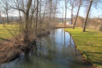 Potok Semíč na okraji parku