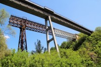 Dochovalá část historického mostu