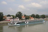 Přístav na Dunaji