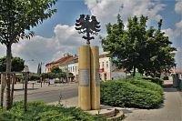 Památník Moravy na nábřeží