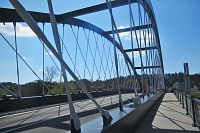 Detail mostní konstrukce a chodníku pro pěší