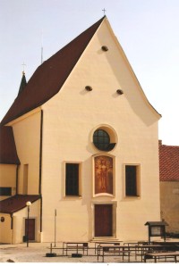 Znojmo - kostel sv. Jana Křtitele s kapucínským klášterem