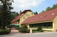 Devět křížů - hotel Annahof