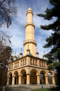 Minaret - stav na jaře 2010