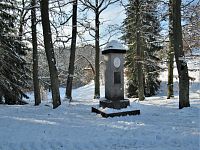 Památník Josefa Ressela v zimě