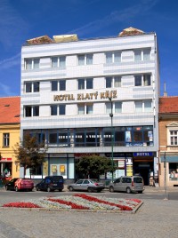 Třebíč - hotel Zlatý kříž