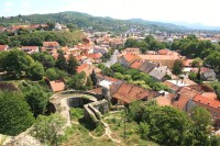 Pohled z hradu na horní část Vodního města
