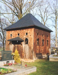 Knínice u Boskovic - dřevěná zvonice