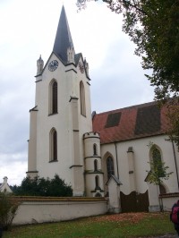 Kostel ve Vrčeni