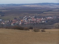 Pohled z rozhledny na Vojkovice