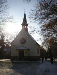 Klánovice - kostel Nanebevzetí P. Marie