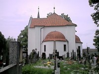Březnický hřibitov s barokní kaplí sv.Rocha.